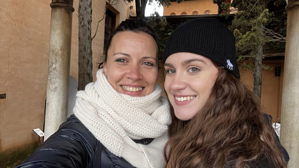 Ana – Tu Aliada Online (autora de las reviews)